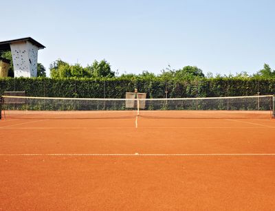 Tennisplatz Wettinbrücke Leipzig