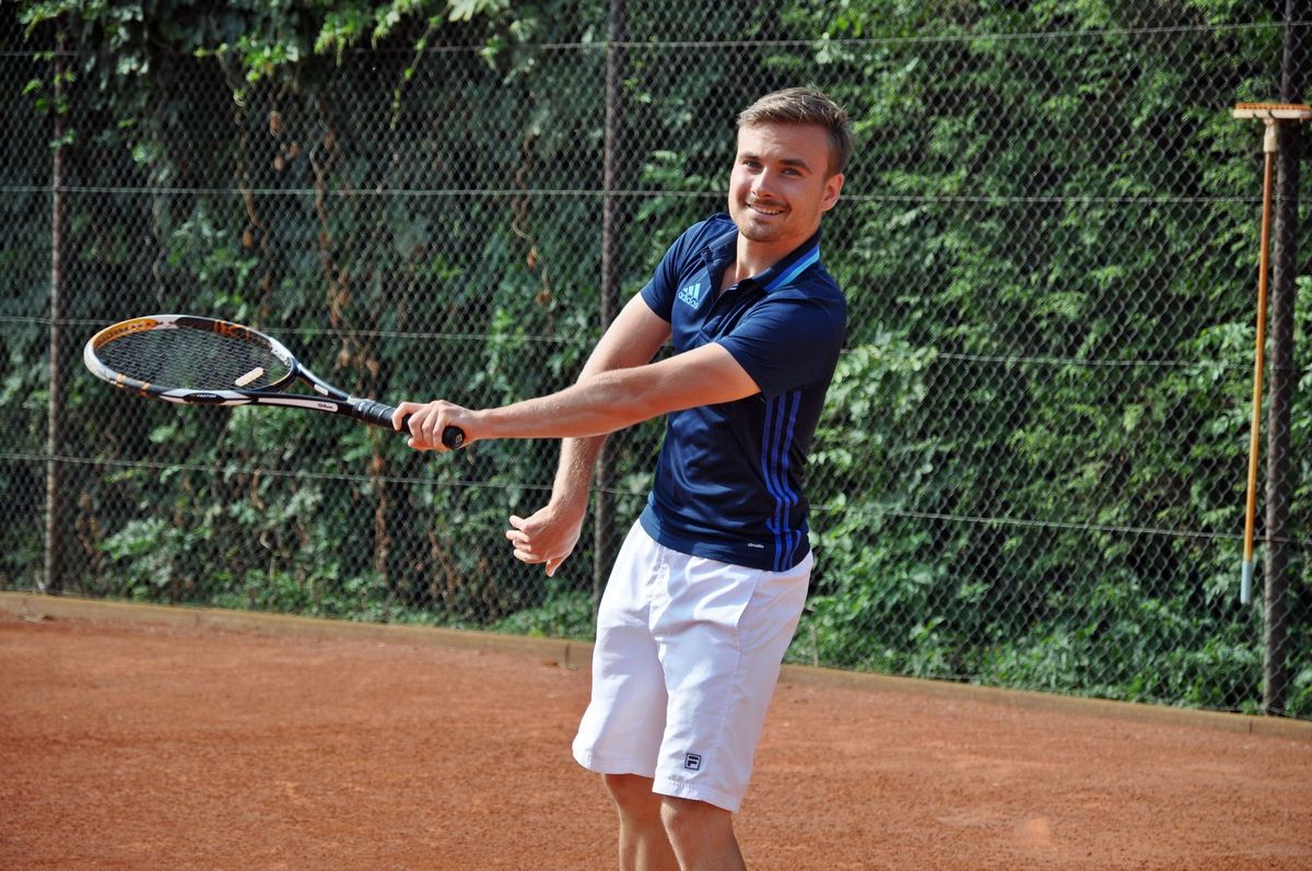 zur Vergrößerungsansicht des Bildes: Tennis am Zentrum für Hochschulsport Leipzig
