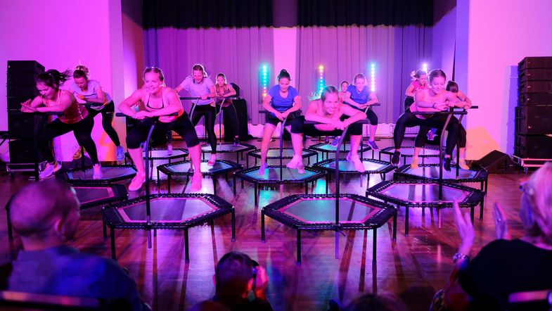 Jumping Fitness bei der Hochschulsportgala 2019, Zentrum für Hochschulsport Leipzig
